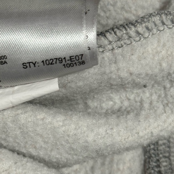 Carhartt Clarksburg Women’s Grey Asphalt Heather Hoodie #102791 - Size Large - Picture 6 of 6